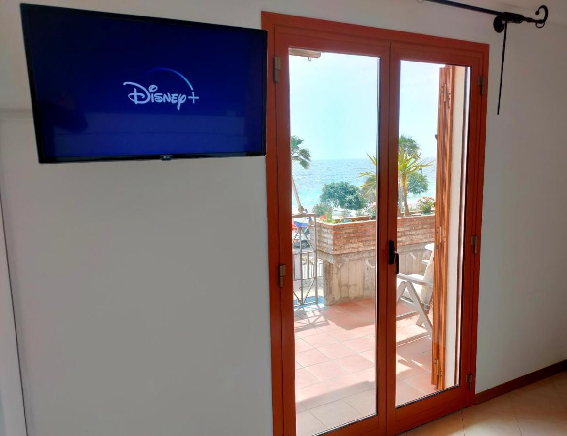 Taormina By The Sea Apartment มาซเซโอ ภายนอก รูปภาพ